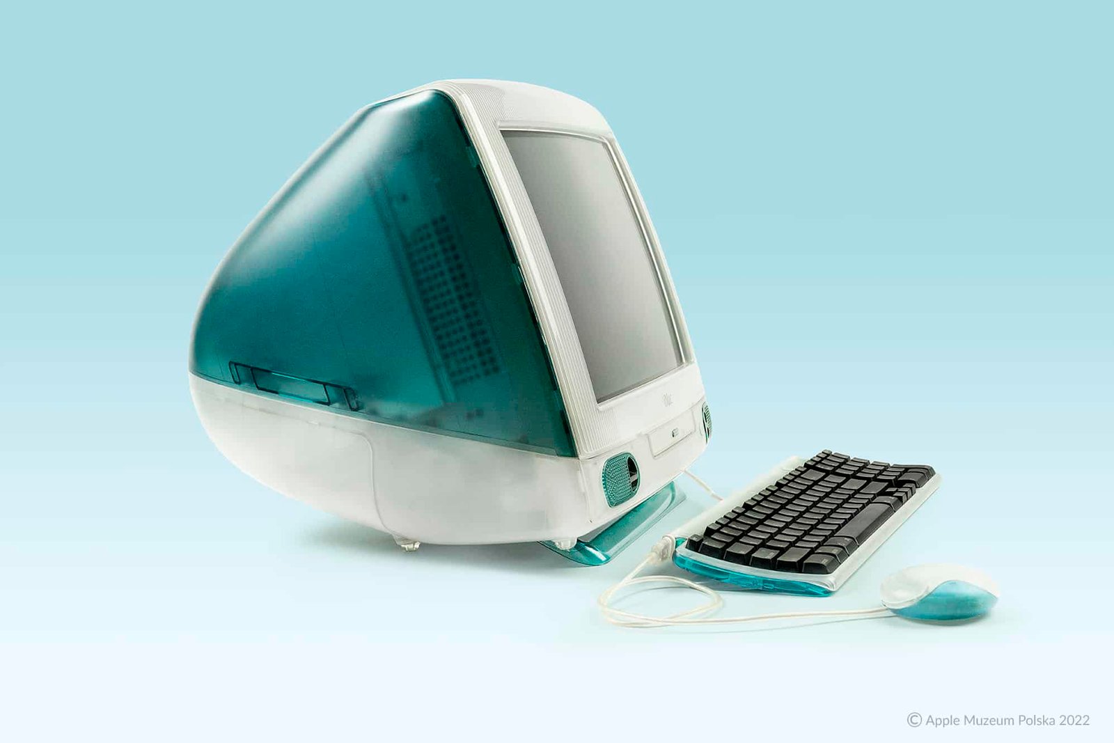 Celebrating 25 Years of the iMac: How Apple's Iconic Computer Changed ...