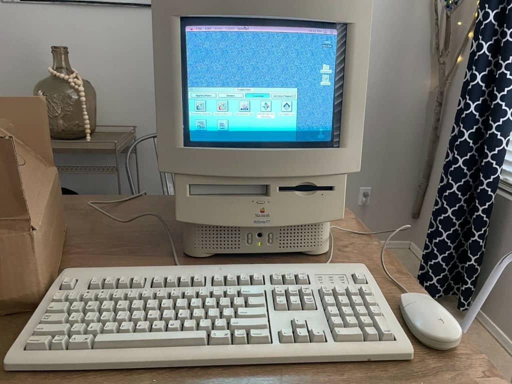 Mac Performa 577