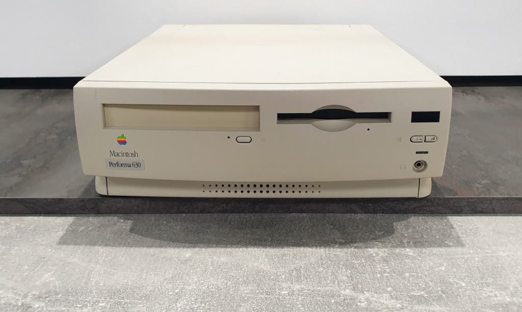 Mac Quadra 630