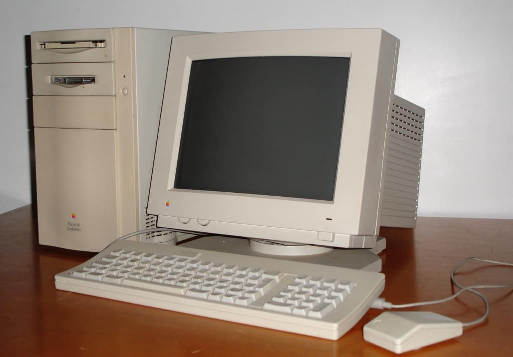 Mac Quadra 840AV