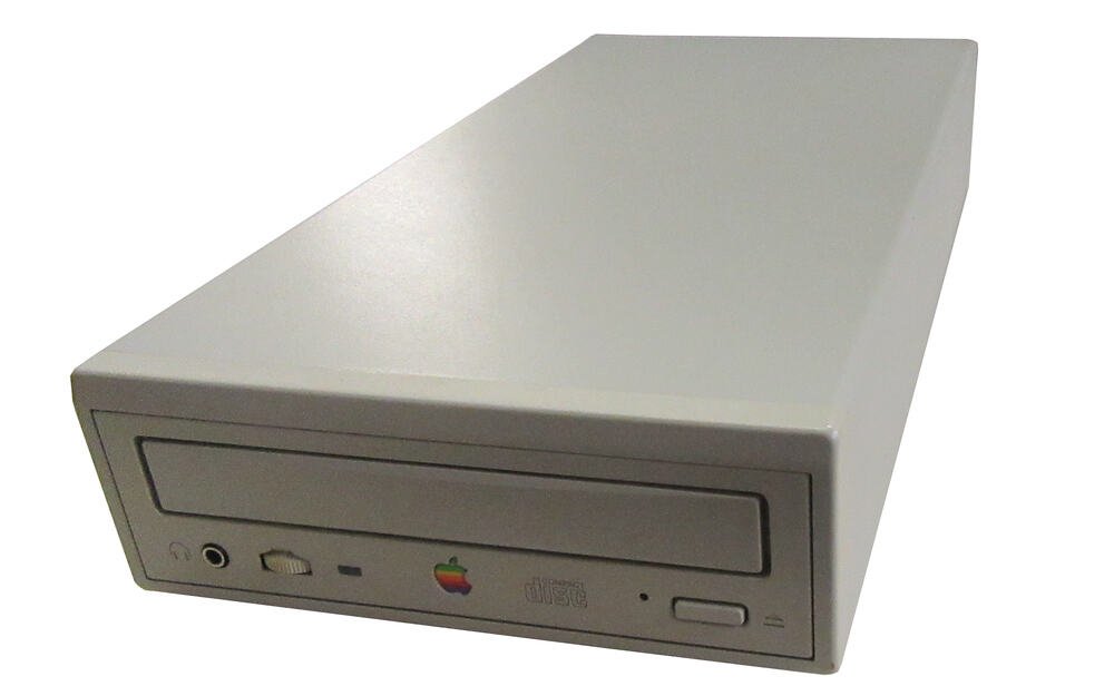 AppleCD 600e