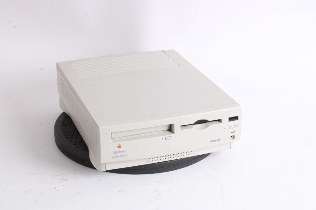 Mac Performa 6214CD