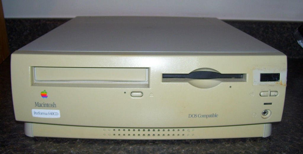 Mac Performa 640CD DOS Compatible