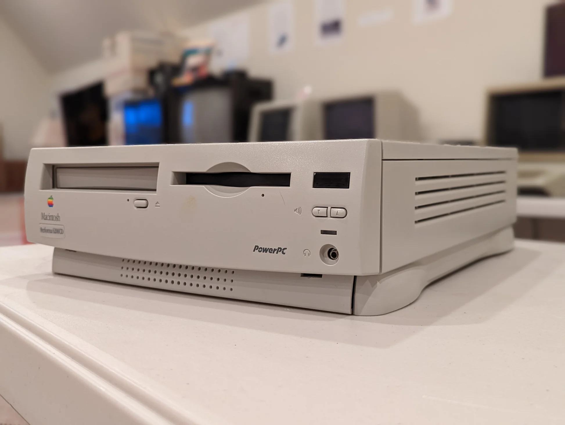 Macintosh Performa 6200
