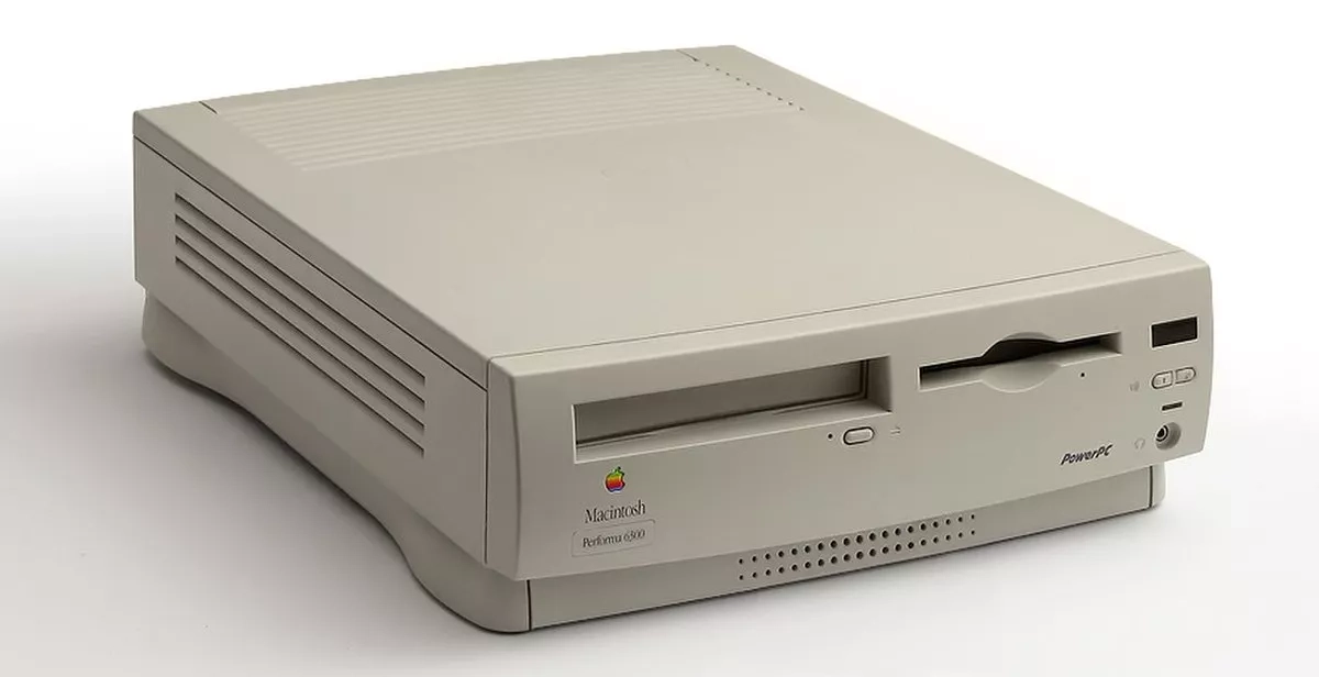 Macintosh Performa 640